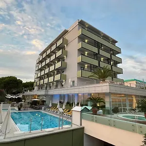 4* Hotel Eden